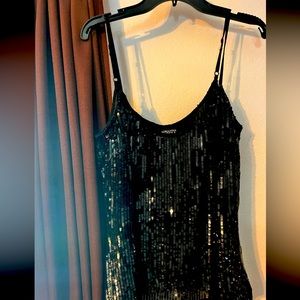 Adrianna Papell  black sequins crop top size 8M